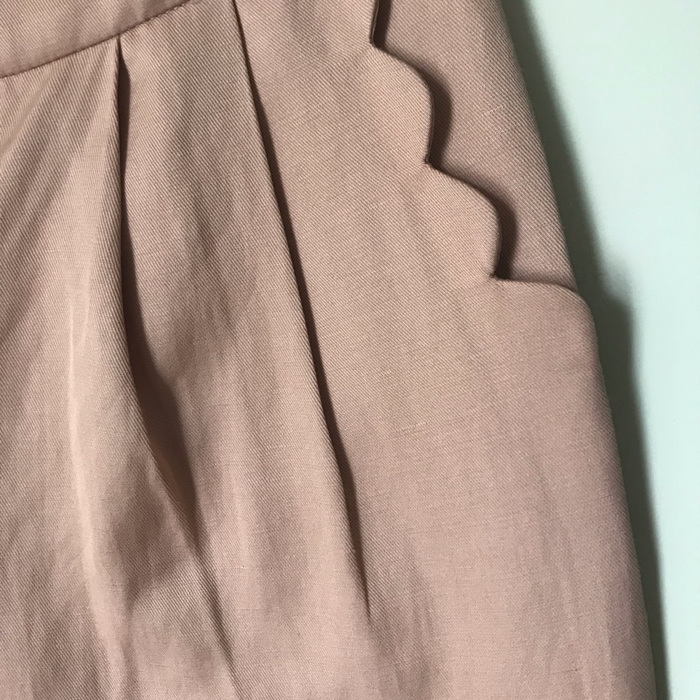 FOREVER NEW Pink Tapered Pants with Scalloped Edging XS $30 (RRP $80) ๐๏ธ๐ - Picture 3 of 5